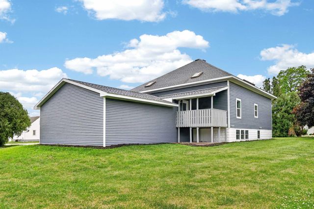 109 Sawyer Street, Stout, IA 50673