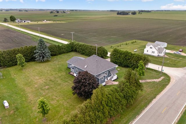 109 Sawyer Street, Stout, IA 50673