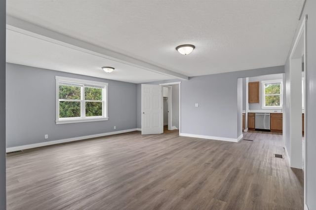 109 Sawyer Street, Stout, IA 50673