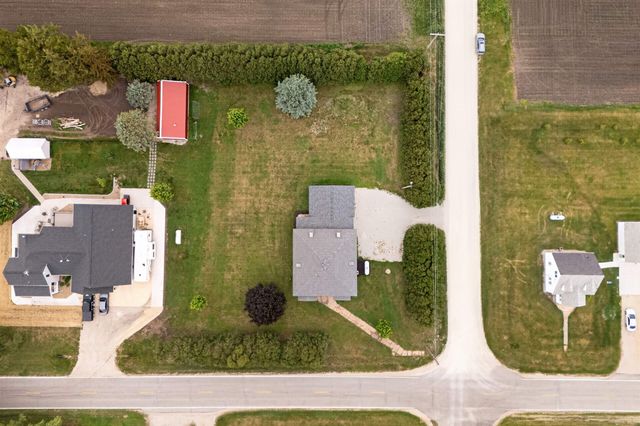 109 Sawyer Street, Stout, IA 50673