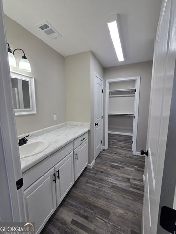 1200 Cadillac Drive, Vidalia, GA 30474