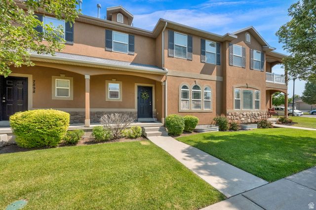 7902 S DOVE CREEK LN, West Jordan, UT 84081