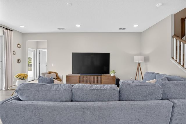 1694 DRUMMOND POINT, Wesley Chapel, FL 33543