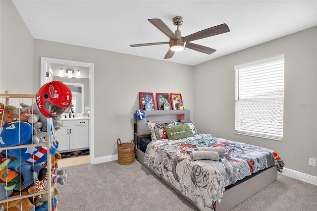 1694 DRUMMOND POINT, Wesley Chapel, FL 33543