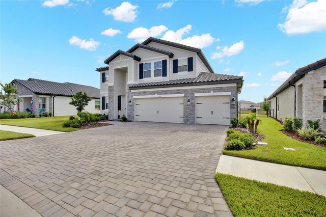 1694 DRUMMOND POINT, Wesley Chapel, FL 33543