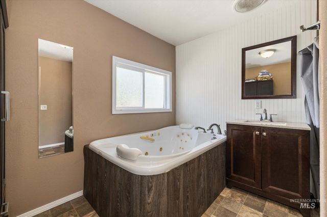 304 Maple St, Nampa, ID 83686