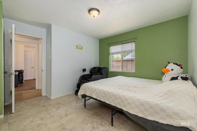304 Maple St, Nampa, ID 83686