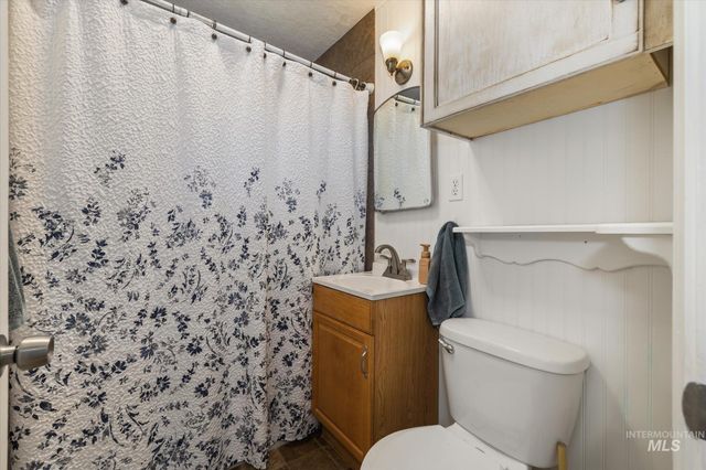 304 Maple St, Nampa, ID 83686