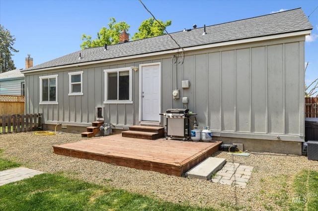 304 Maple St, Nampa, ID 83686