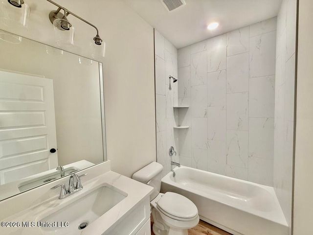 1116 Great Gln Drive, Southaven, MS 38671