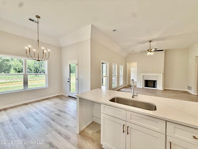1116 Great Gln Drive, Southaven, MS 38671
