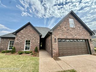 1116 Great Gln Drive, Southaven, MS 38671