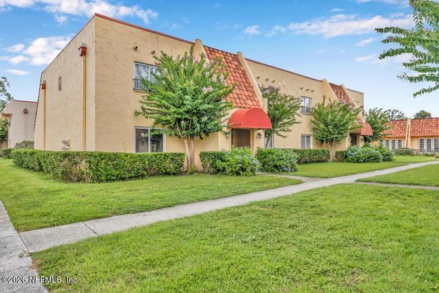 3906 MISSION Drive 1, Jacksonville, FL 32217