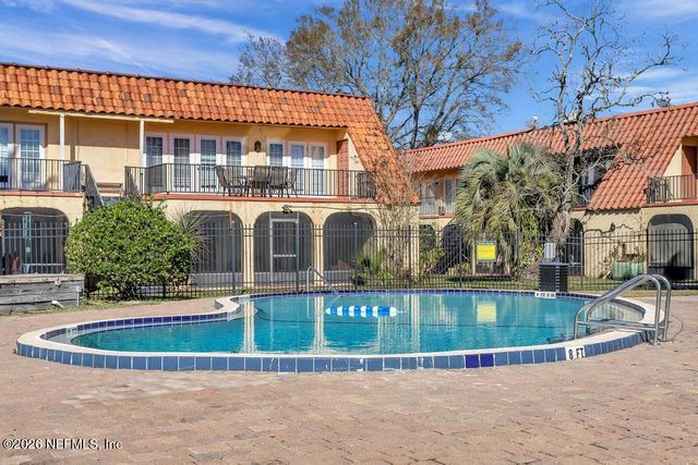 3906 MISSION Drive 1, Jacksonville, FL 32217