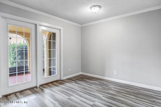 3906 MISSION Drive 1, Jacksonville, FL 32217