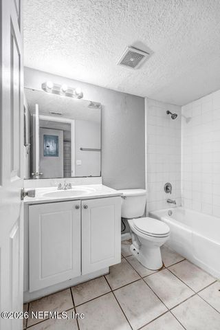 3906 MISSION Drive 1, Jacksonville, FL 32217