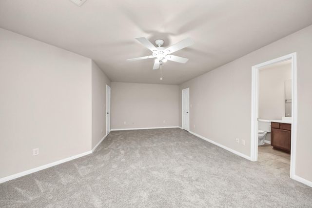 4002 Broadmoor Drive, Mont Belvieu, TX 77523