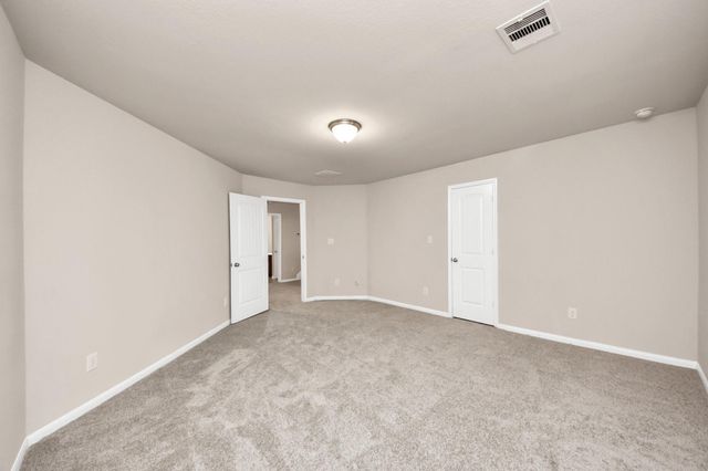 4002 Broadmoor Drive, Mont Belvieu, TX 77523