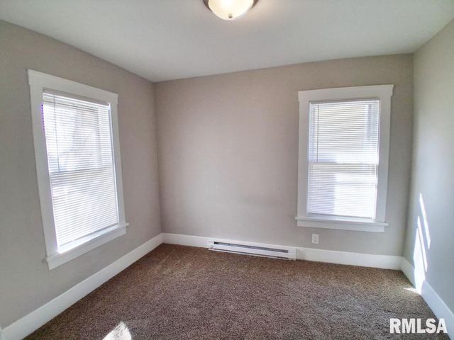 316 E MELBOURNE Avenue, Peoria, IL 61603