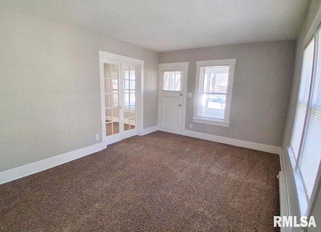 316 E MELBOURNE Avenue, Peoria, IL 61603