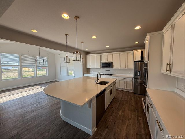 27811 E 9th Drive, Aurora, CO 80018