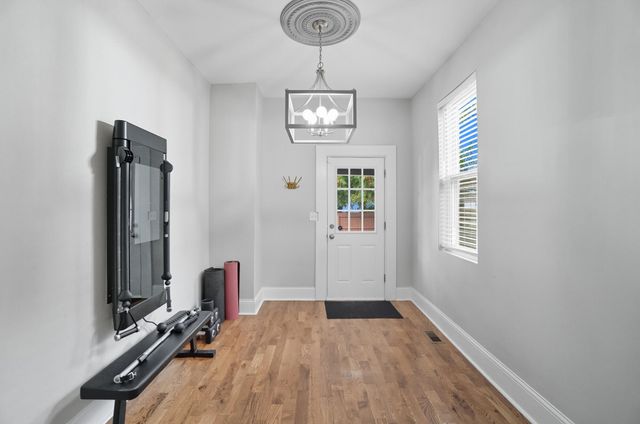 517 W 10th Street, Newport, KY 41071