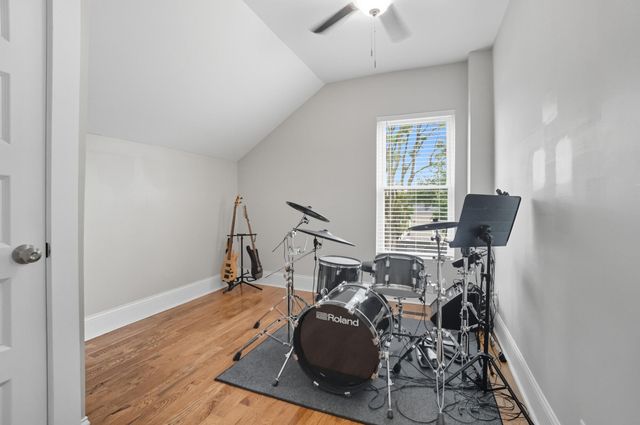 517 W 10th Street, Newport, KY 41071