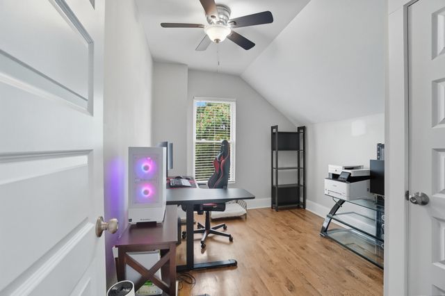 517 W 10th Street, Newport, KY 41071