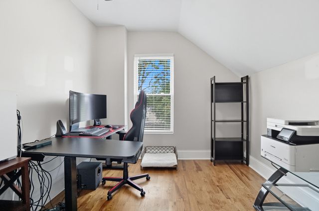 517 W 10th Street, Newport, KY 41071