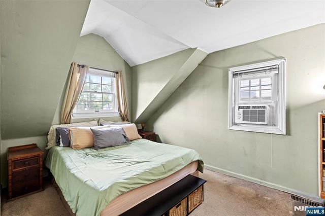 8 Huntting Drive, Dumont, NJ 07628