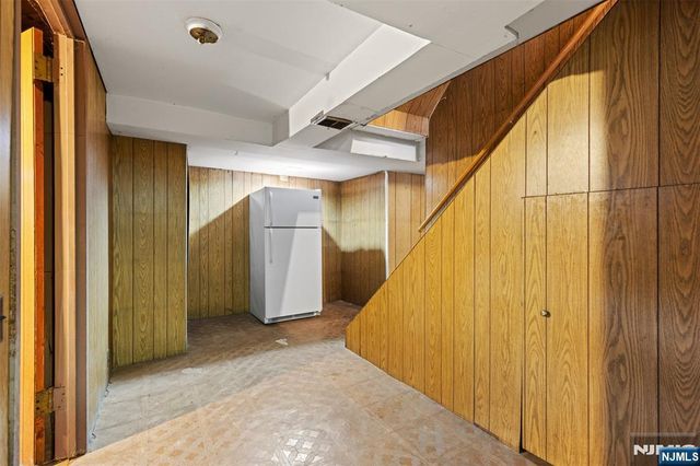8 Huntting Drive, Dumont, NJ 07628