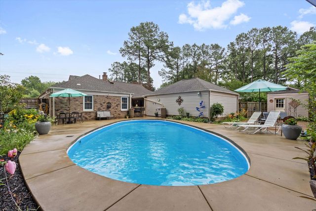 6921 STORNAWAY DR, Memphis, TN 38119