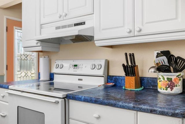 3240 Calle Osuna, Oceanside, CA 92056