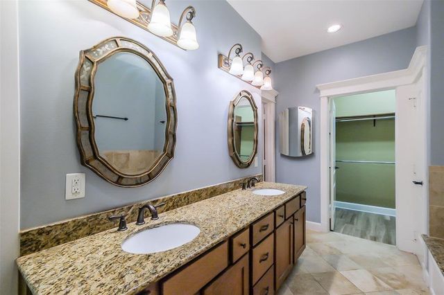 706 Allston Street B, Houston, TX 77007