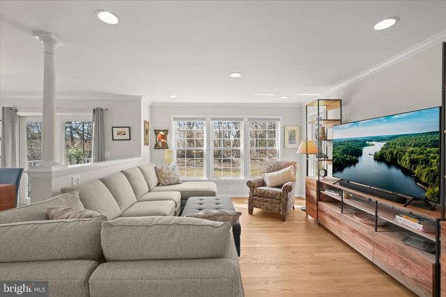 6642 SENECA DR, Columbia, MD 21046