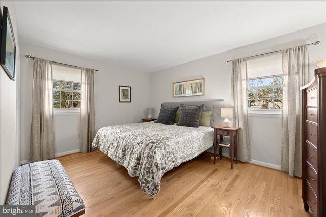 6642 SENECA DR, Columbia, MD 21046