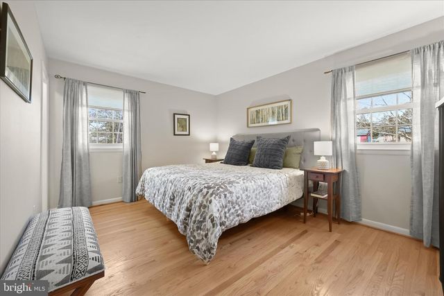 6642 SENECA DR, Columbia, MD 21046