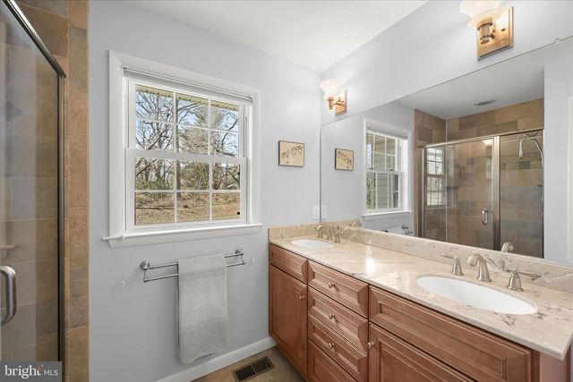 6642 SENECA DR, Columbia, MD 21046