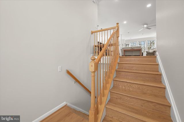 6642 SENECA DR, Columbia, MD 21046