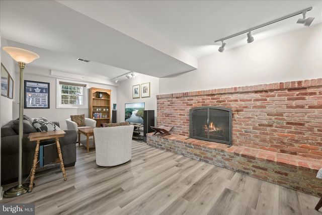 6642 SENECA DR, Columbia, MD 21046