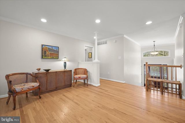 6642 SENECA DR, Columbia, MD 21046