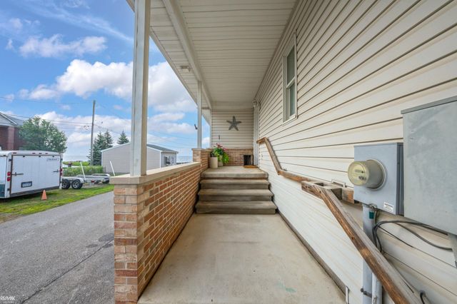 37633 Mast Court, Harrison Twp, MI 48045