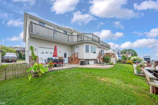 37633 Mast Court, Harrison Twp, MI 48045