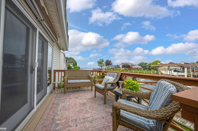 37633 Mast Court, Harrison Twp, MI 48045