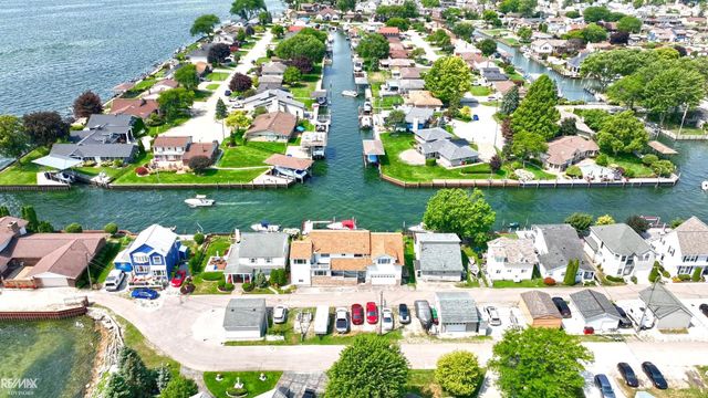 37633 Mast Court, Harrison Twp, MI 48045