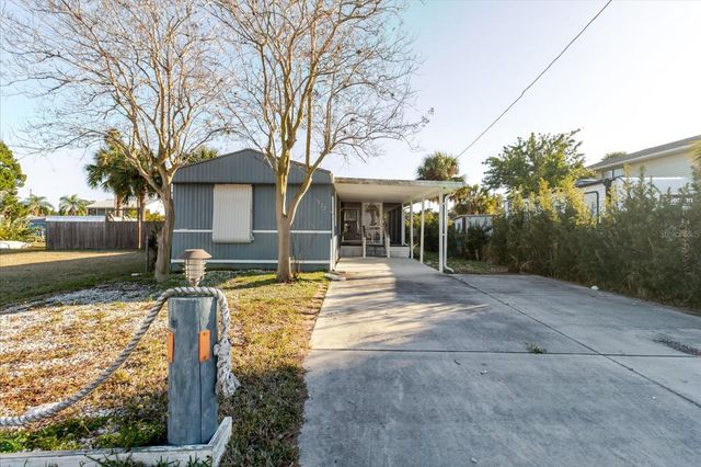 7022 FAIR LANE, Hudson, FL 34667