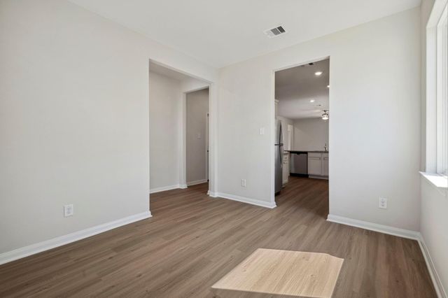 335 Kingston Way, Waller, TX 77484