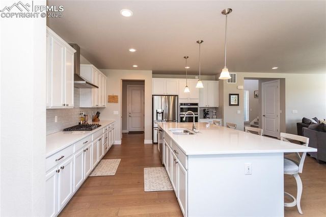 6656 Kenzie Circle, Castle Pines, CO 80108