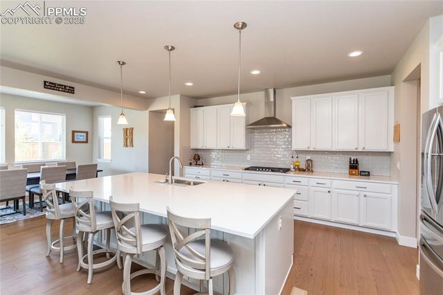 6656 Kenzie Circle, Castle Pines, CO 80108