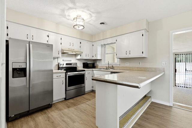 1479 Glenns Bay Rd., Surfside Beach, SC 29575